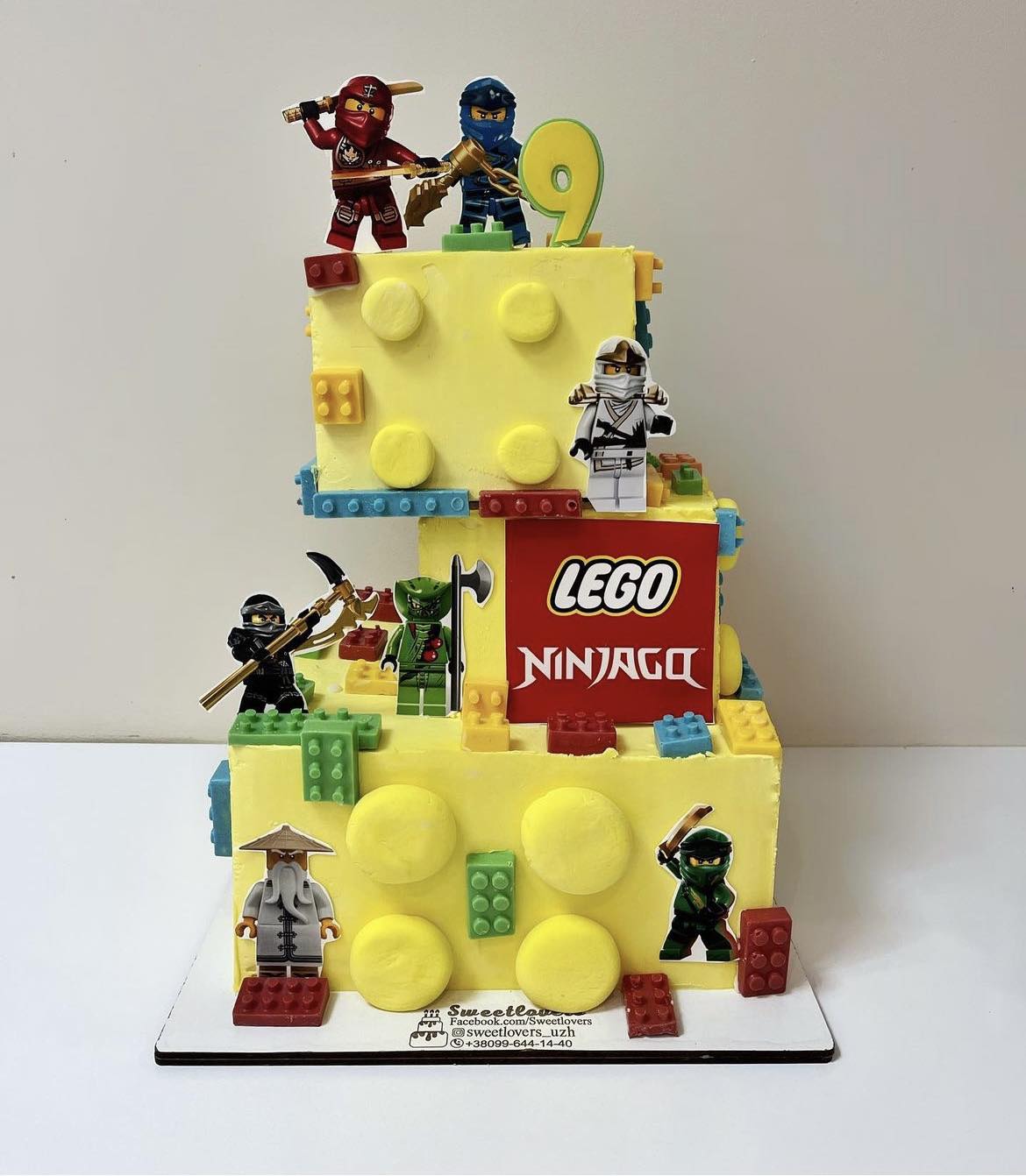 A placeholder cakes with #C48148 background.