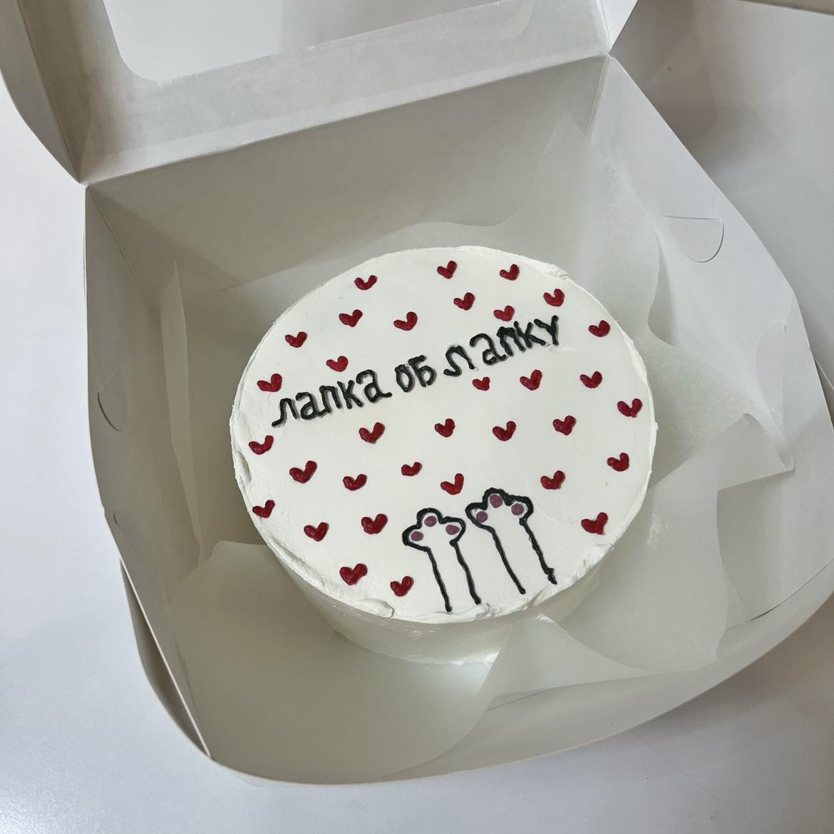 A placeholder cakes with #B4BA91 background.